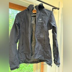 Arc’teryx Beta Gortex Rain Jacket